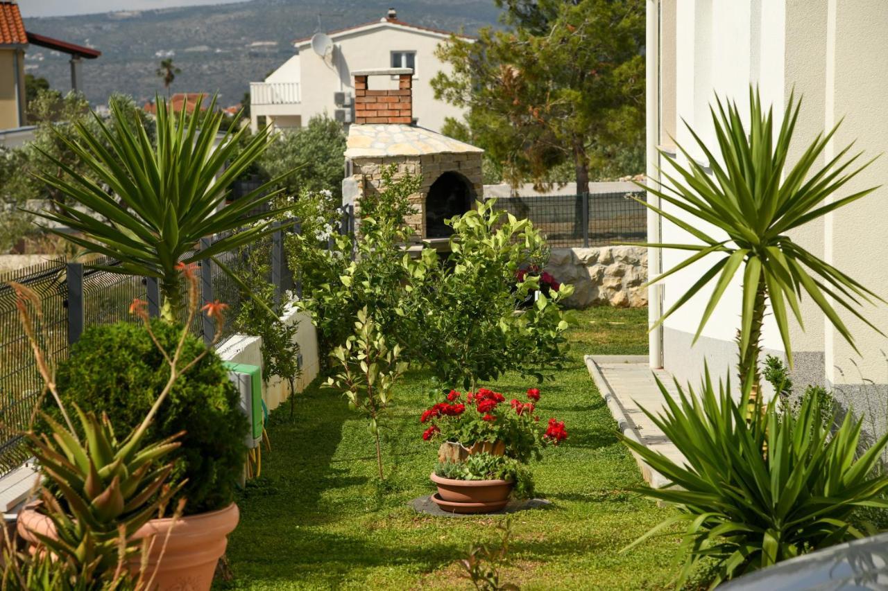 Holiday Home Mb Razanj Bagian luar foto