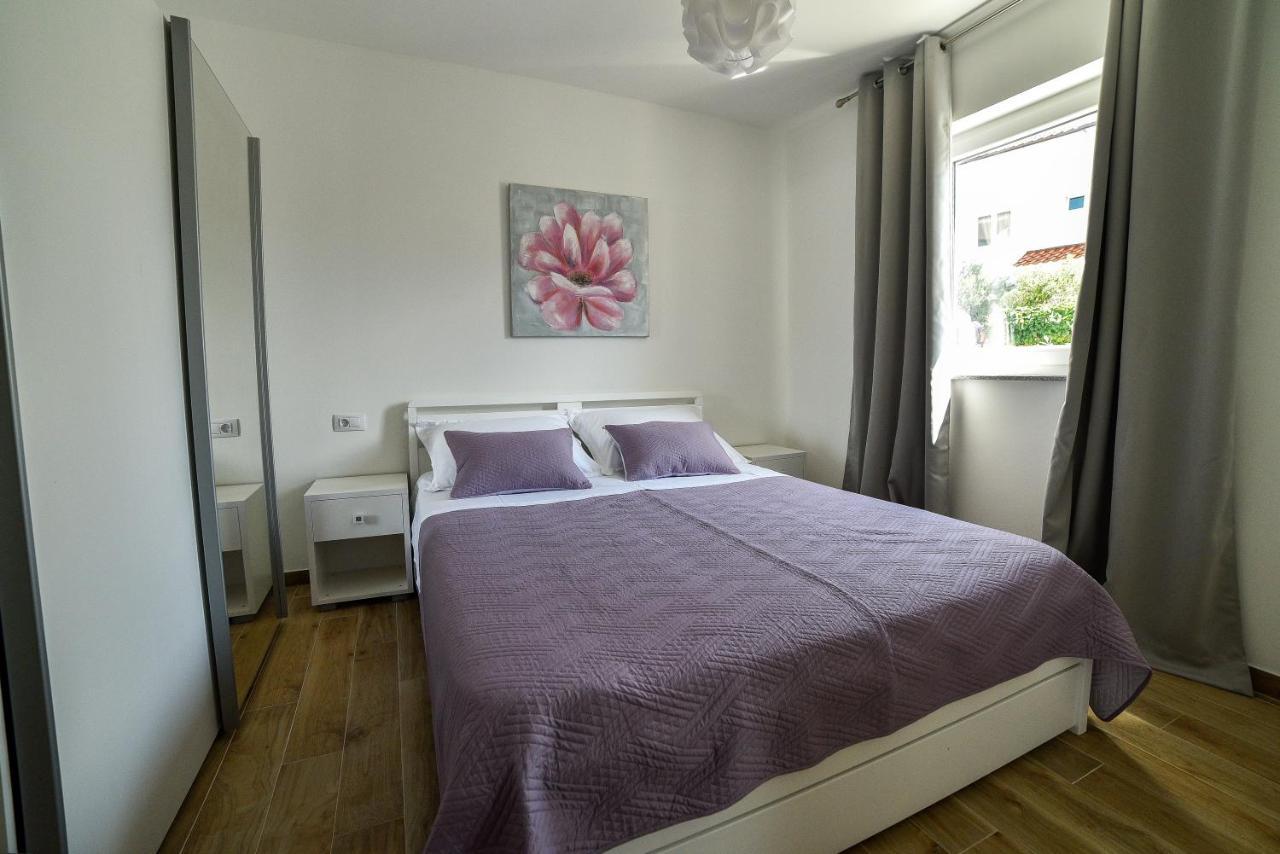 Holiday Home Mb Razanj Bagian luar foto
