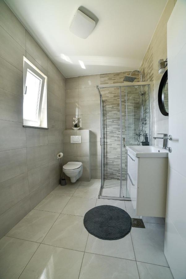 Holiday Home Mb Razanj Bagian luar foto