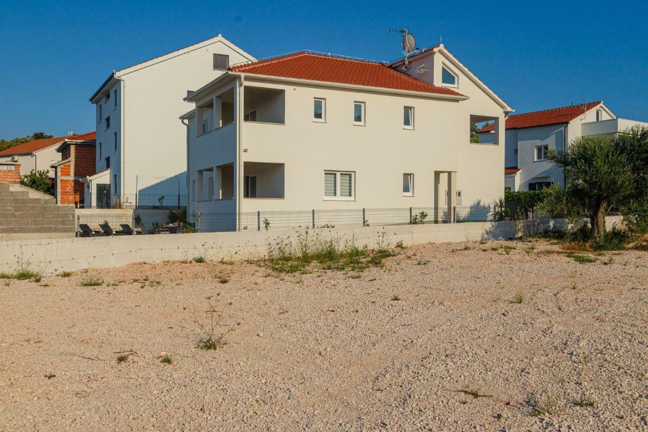 Holiday Home Mb Razanj Bagian luar foto